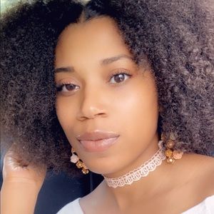 Meet your Posher, Jasmine